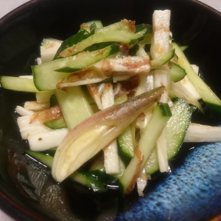 きゅうりと長芋とみょうがのおかか麺つゆ和え レシピ 作り方 By あやめぇ 楽天レシピ きゅうりと長芋とみょうがのおかか麺つゆ和え レシピ 作り方 By あやめぇ 楽天レシピ